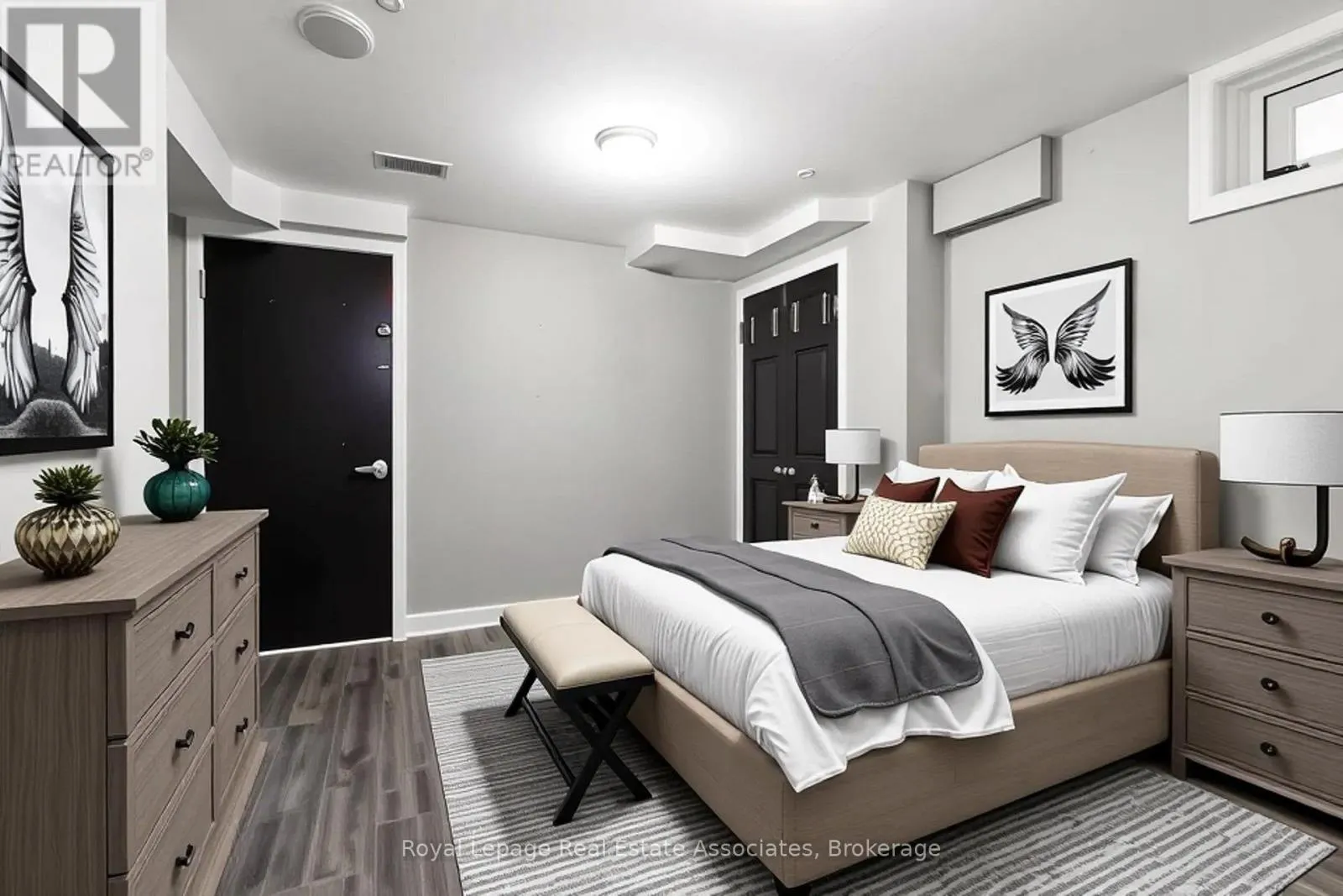 11 REDFINCH WAY