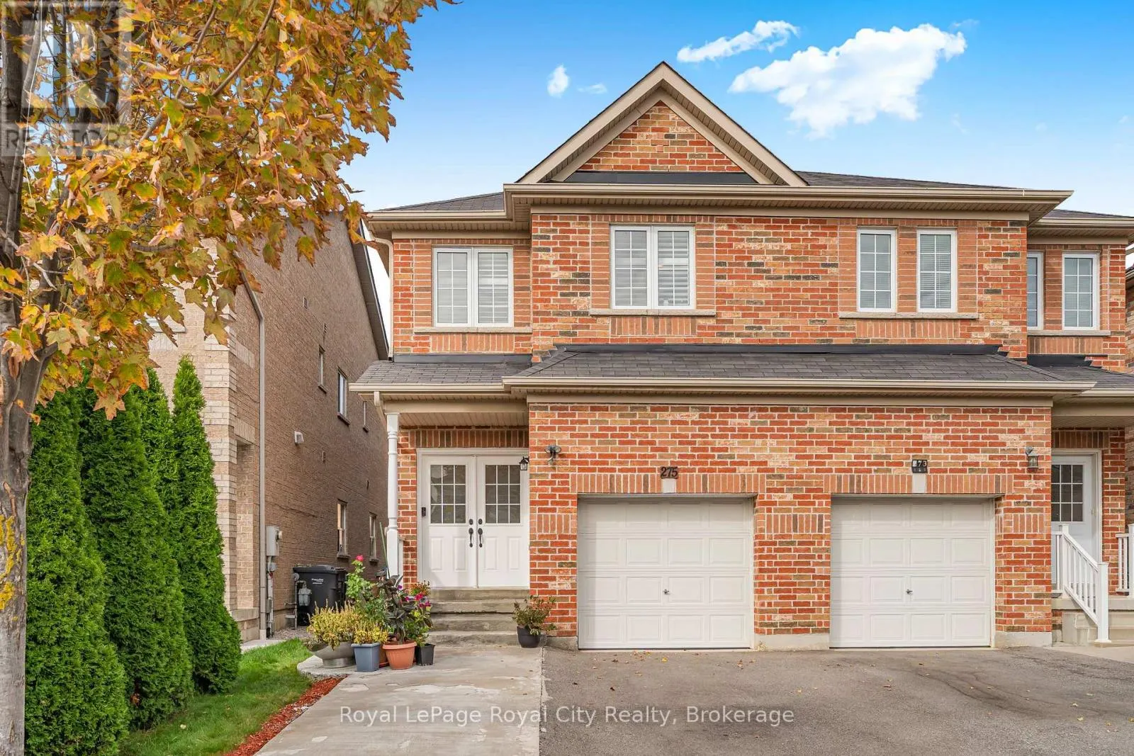 275 COMISKEY CRESCENT