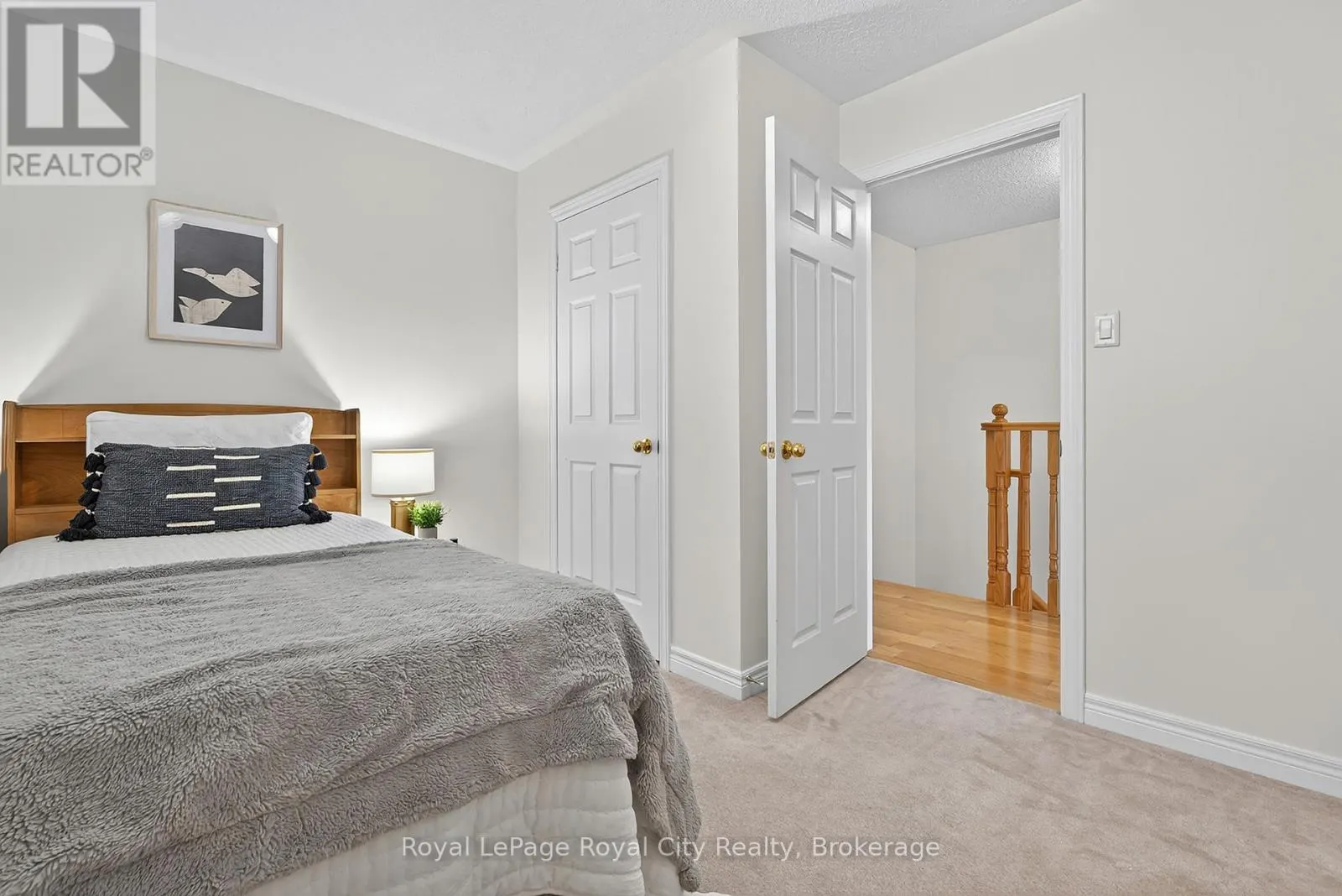 275 COMISKEY CRESCENT