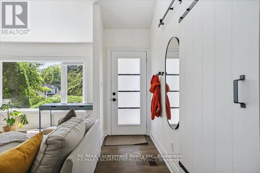 214 LAKEWOOD DRIVE