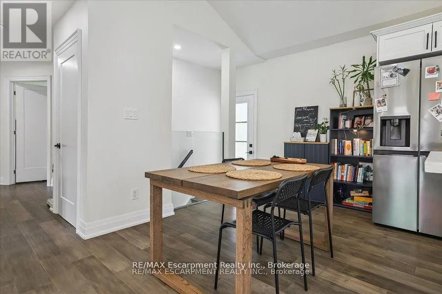 214 LAKEWOOD DRIVE