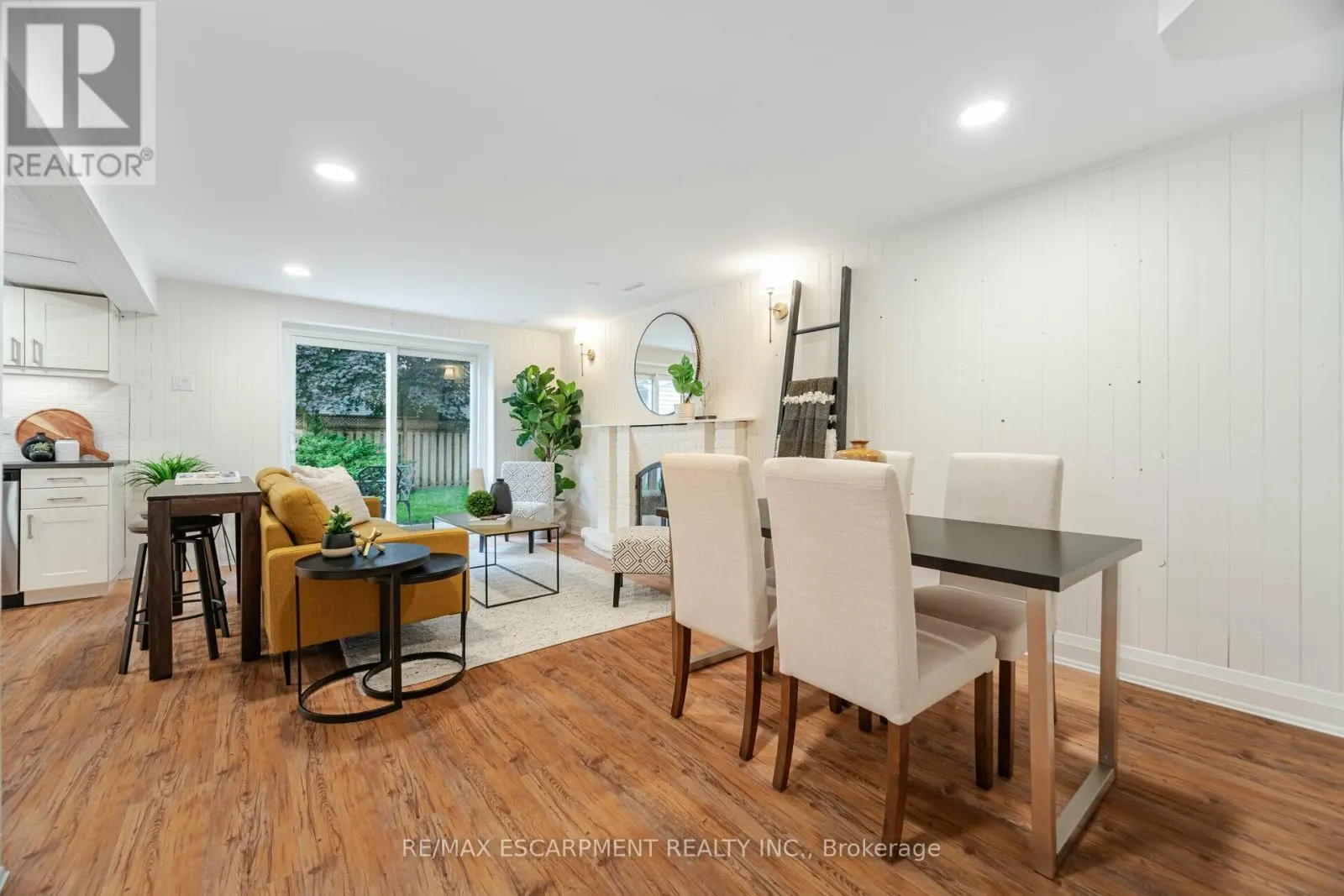 3150 BENTWORTH DRIVE
