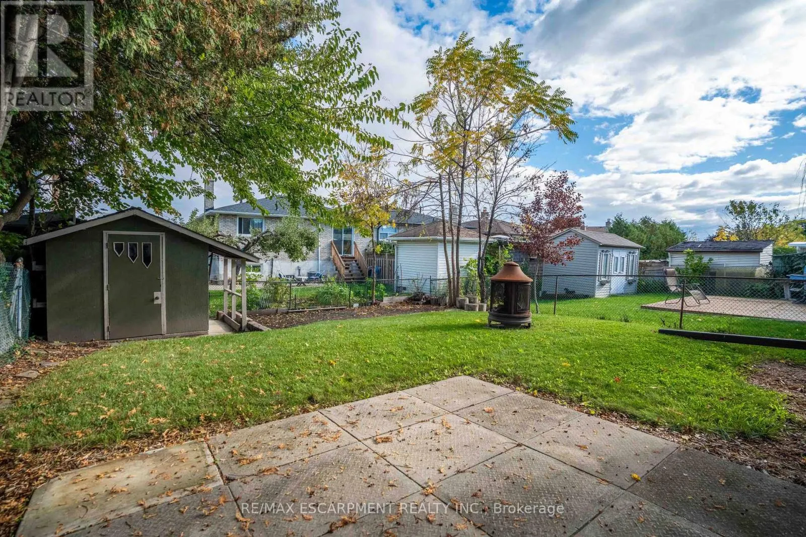 2559 KINGSBERRY CRESCENT