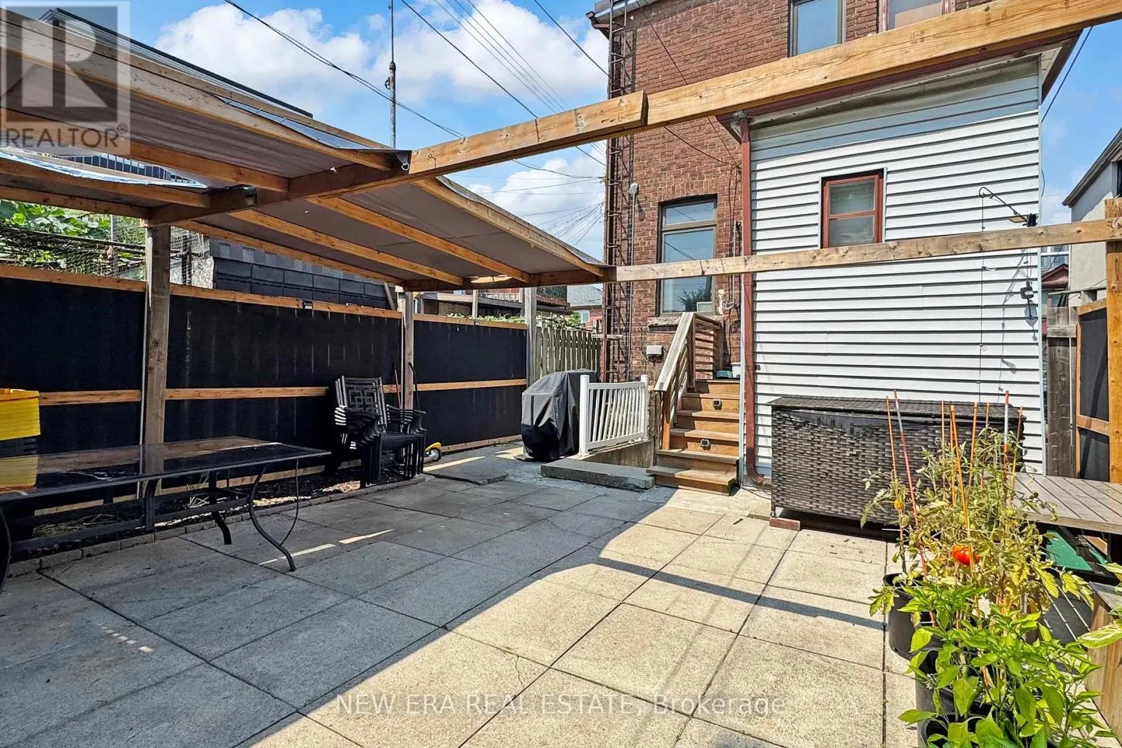 53 BURNFIELD AVENUE