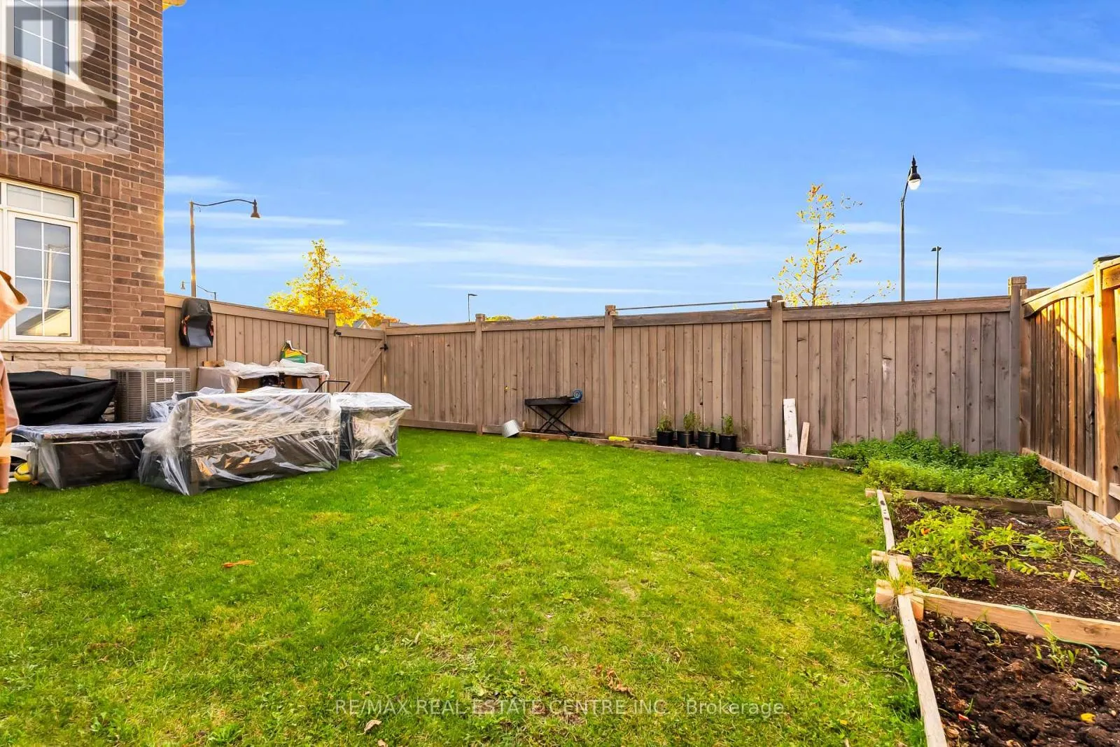 1 PERDITA ROAD
