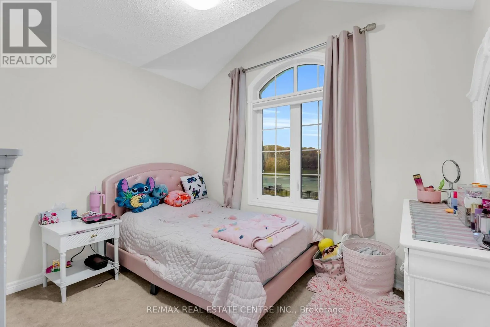 1 PERDITA ROAD