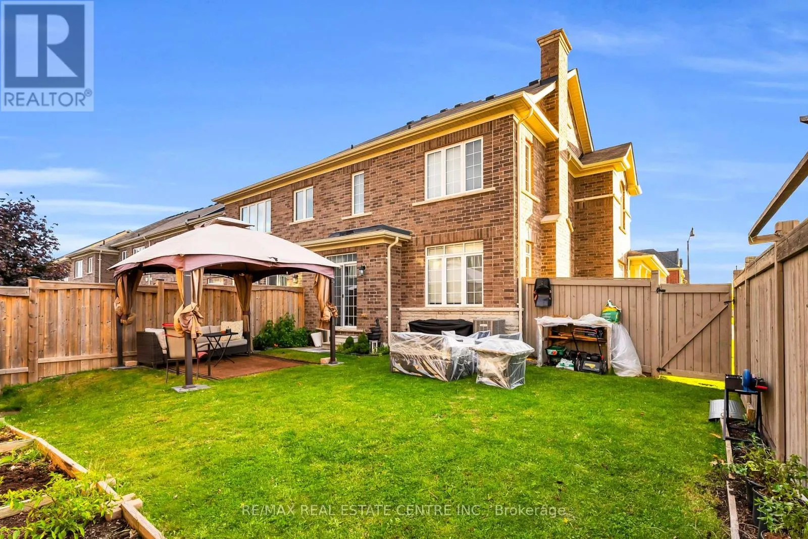 1 PERDITA ROAD