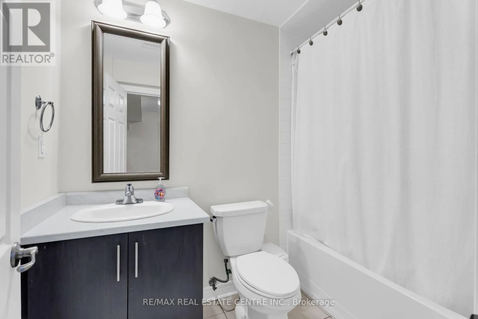 1 PERDITA ROAD