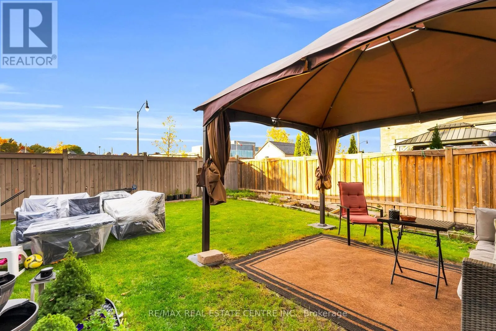1 PERDITA ROAD