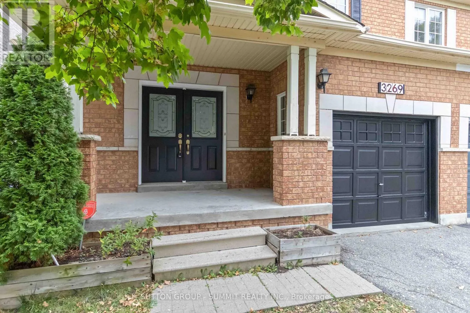 3269 CAMBERWELL DRIVE