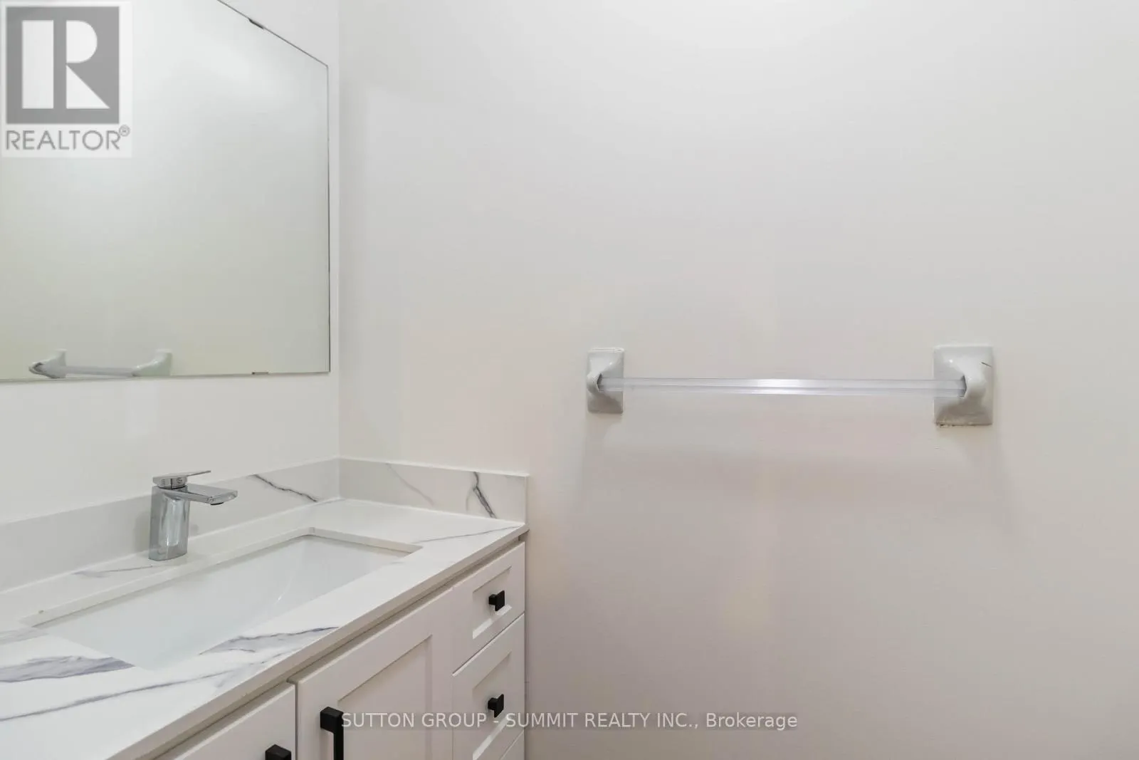 3269 CAMBERWELL DRIVE