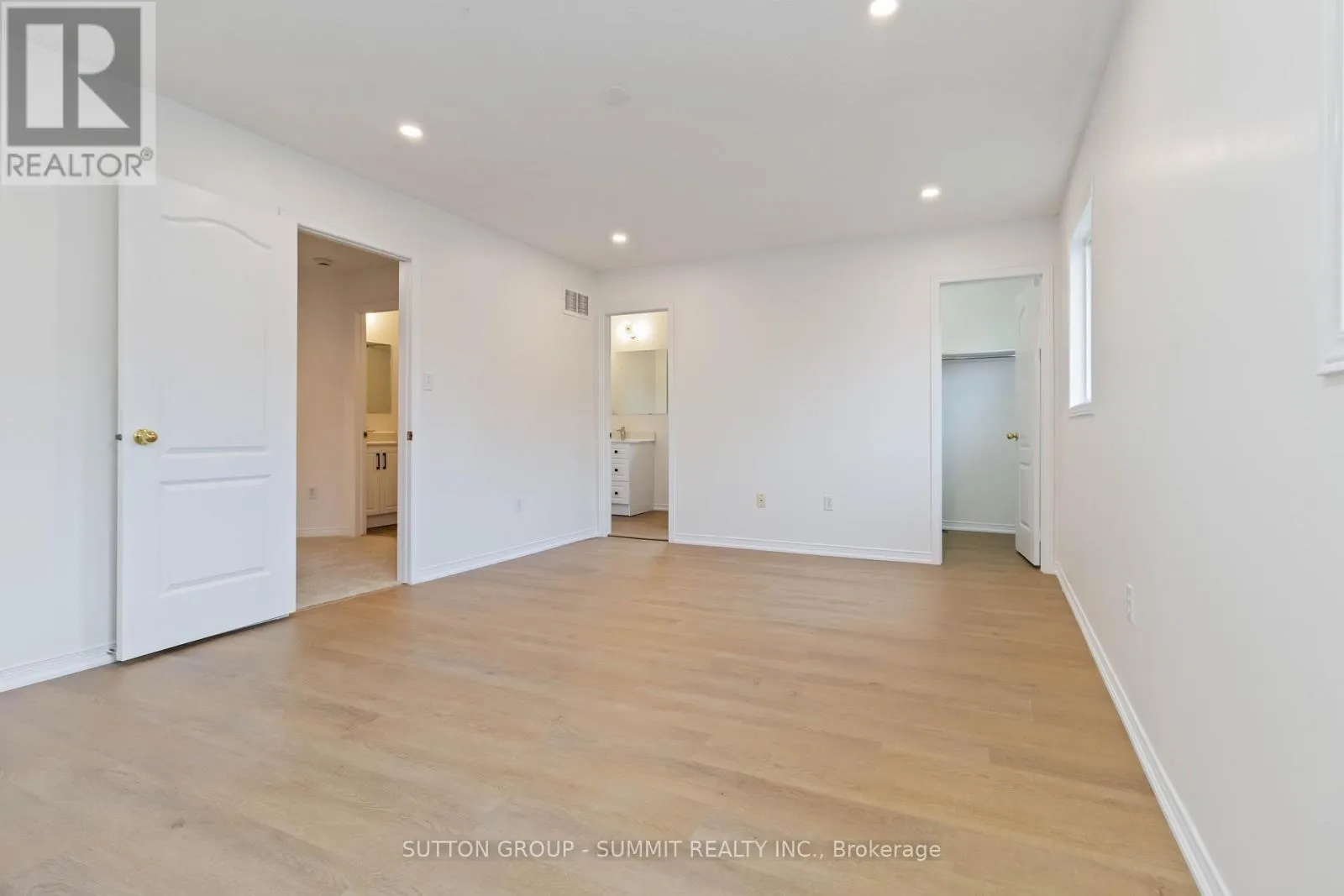 3269 CAMBERWELL DRIVE