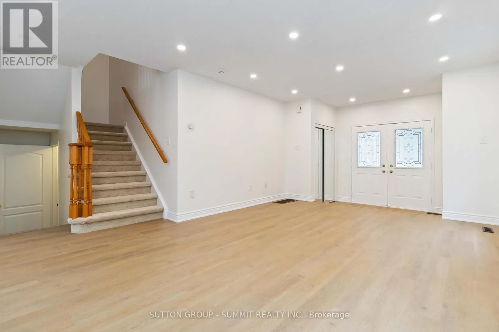 3269 CAMBERWELL DRIVE