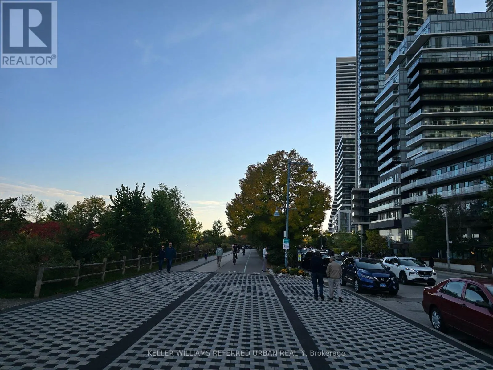 510 - 38 ANNIE CRAIG DRIVE