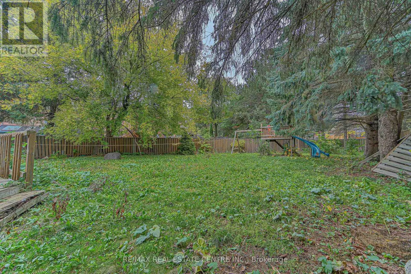20 MOZART CRESCENT