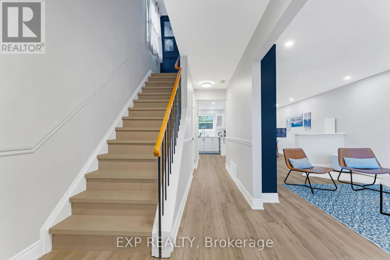 2258 MANCHESTER DRIVE