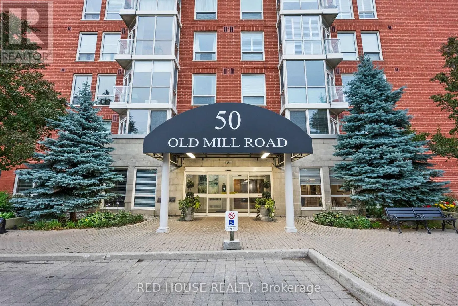 PH906 - 50 OLD MILL ROAD