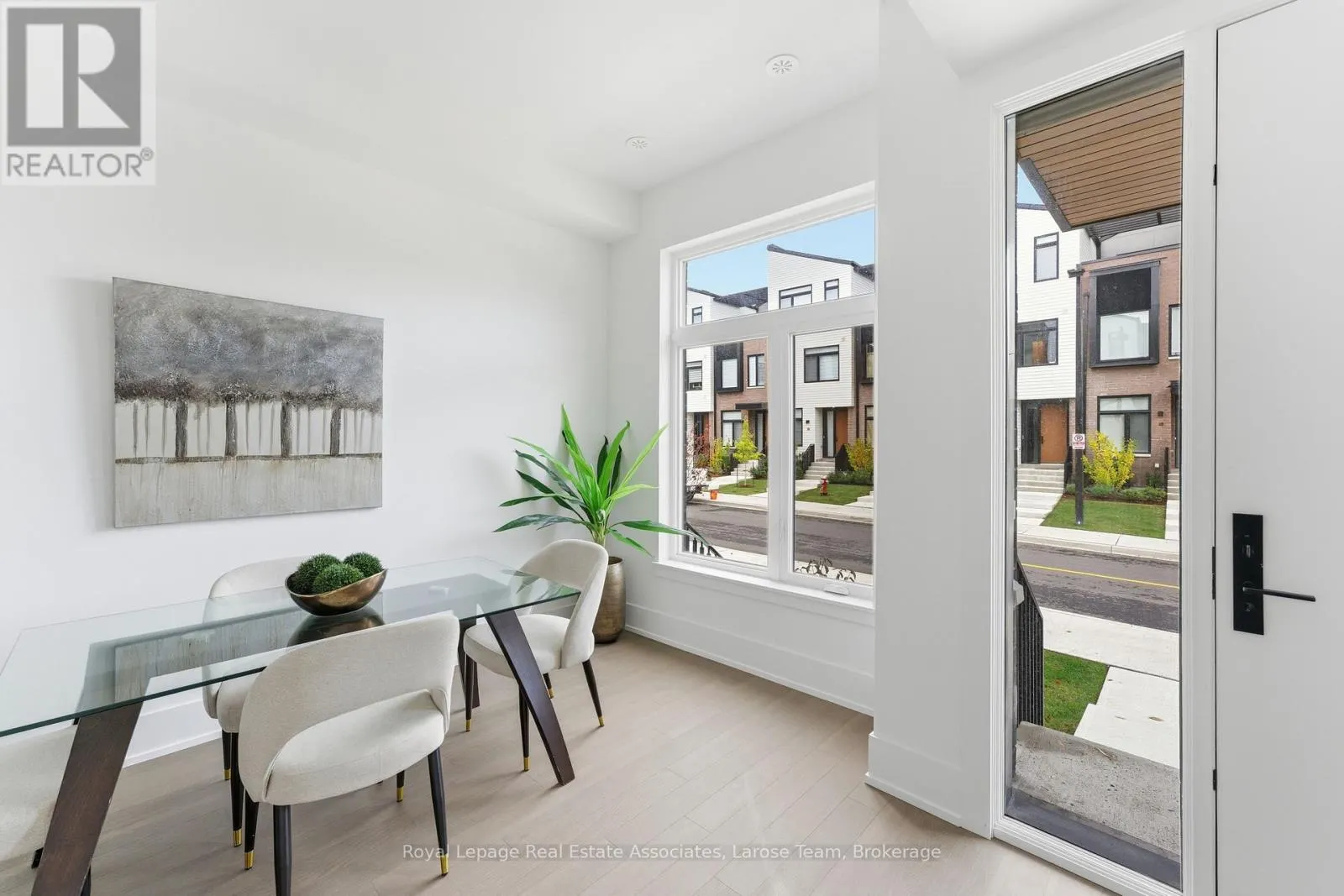 44 - 30 LOU PARSONS WAY