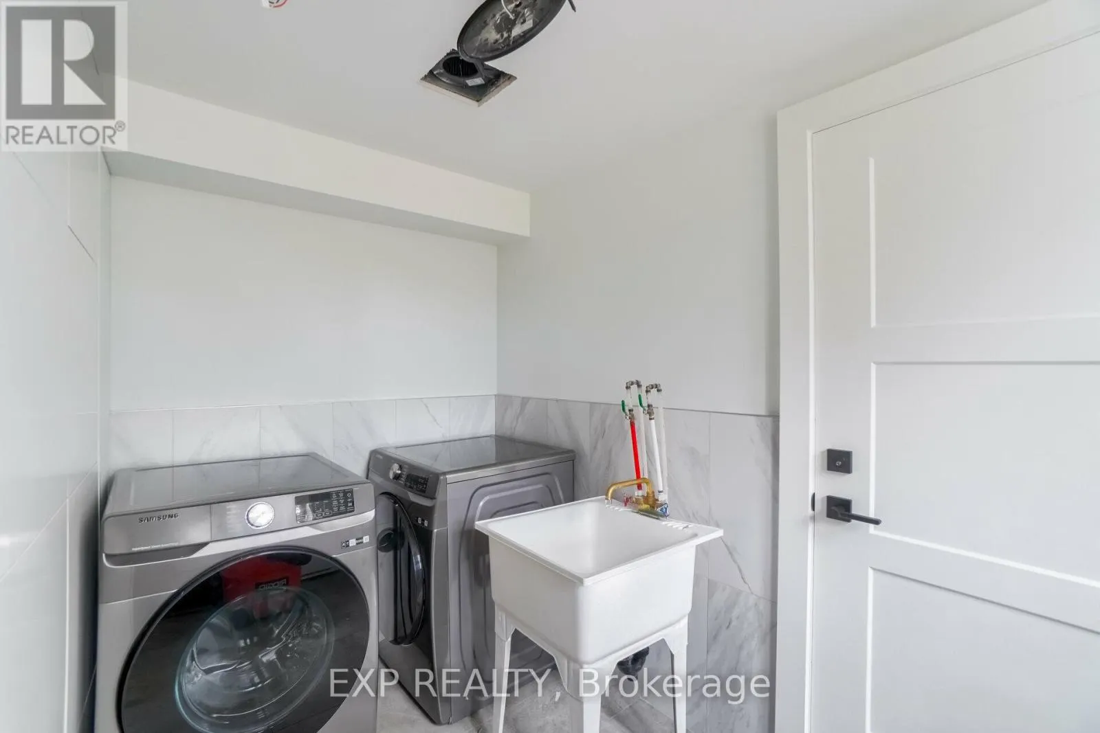 2ND FLR - 5 BRENDWIN ROAD