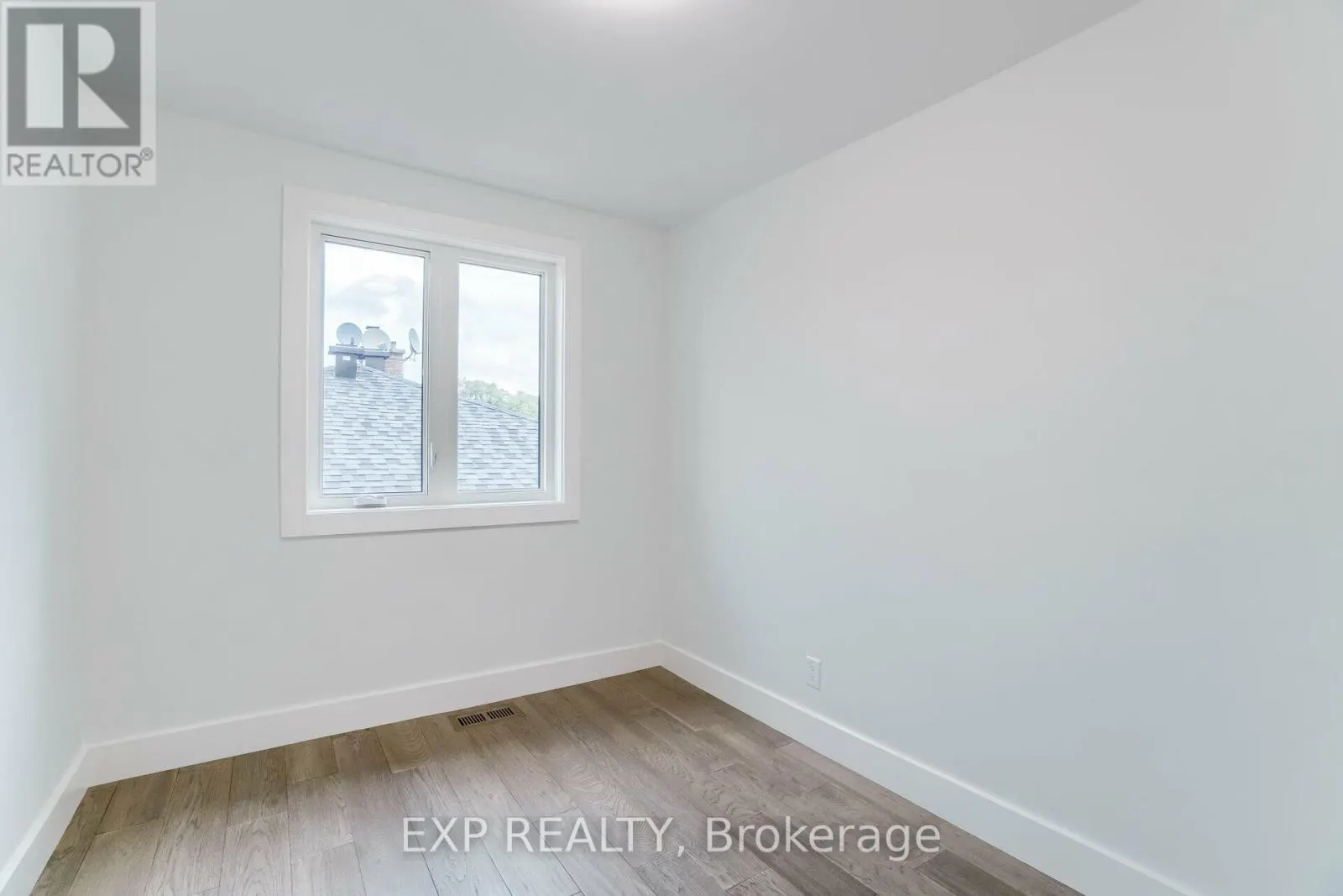 2ND FLR - 5 BRENDWIN ROAD