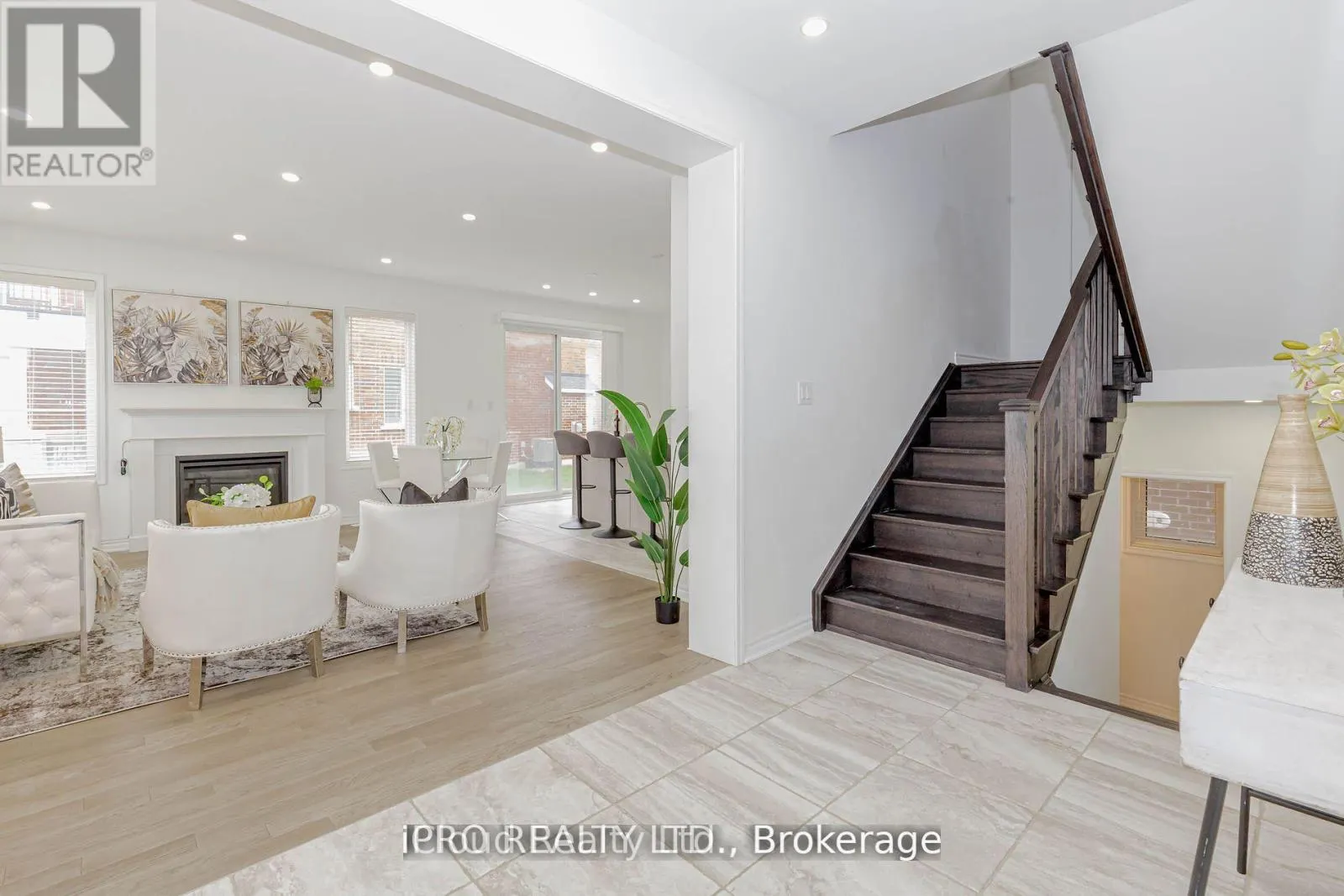 396 BOYD LANE