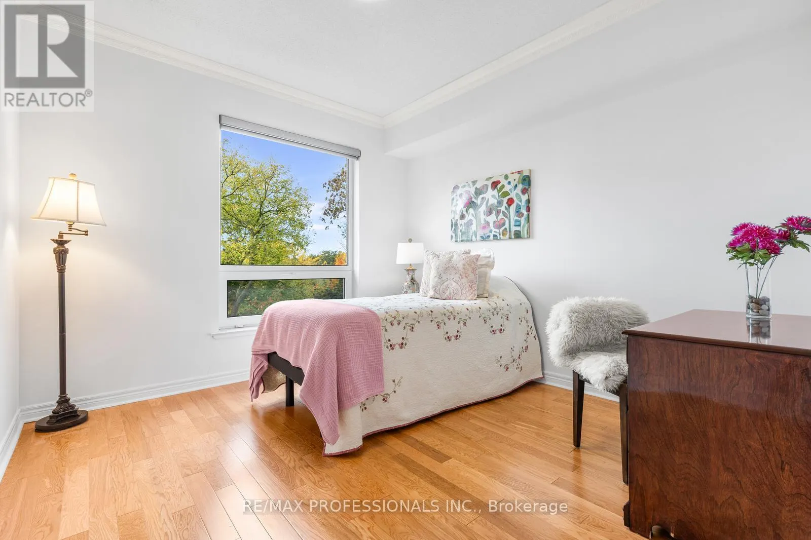 211 - 350 MILL ROAD