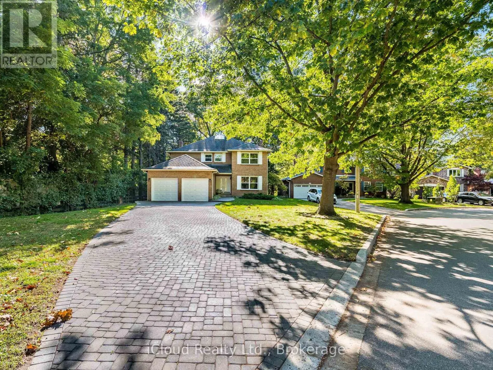 1529 BALLYCLARE DRIVE