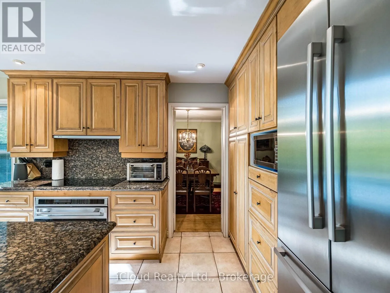 1529 BALLYCLARE DRIVE