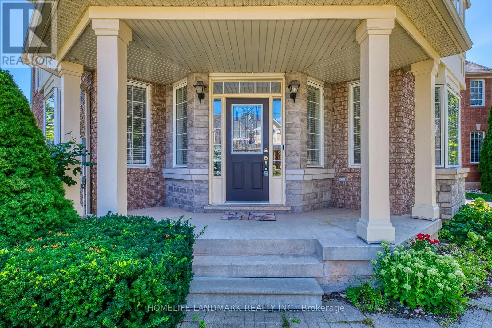 2196 HIGHCLIFFE WAY