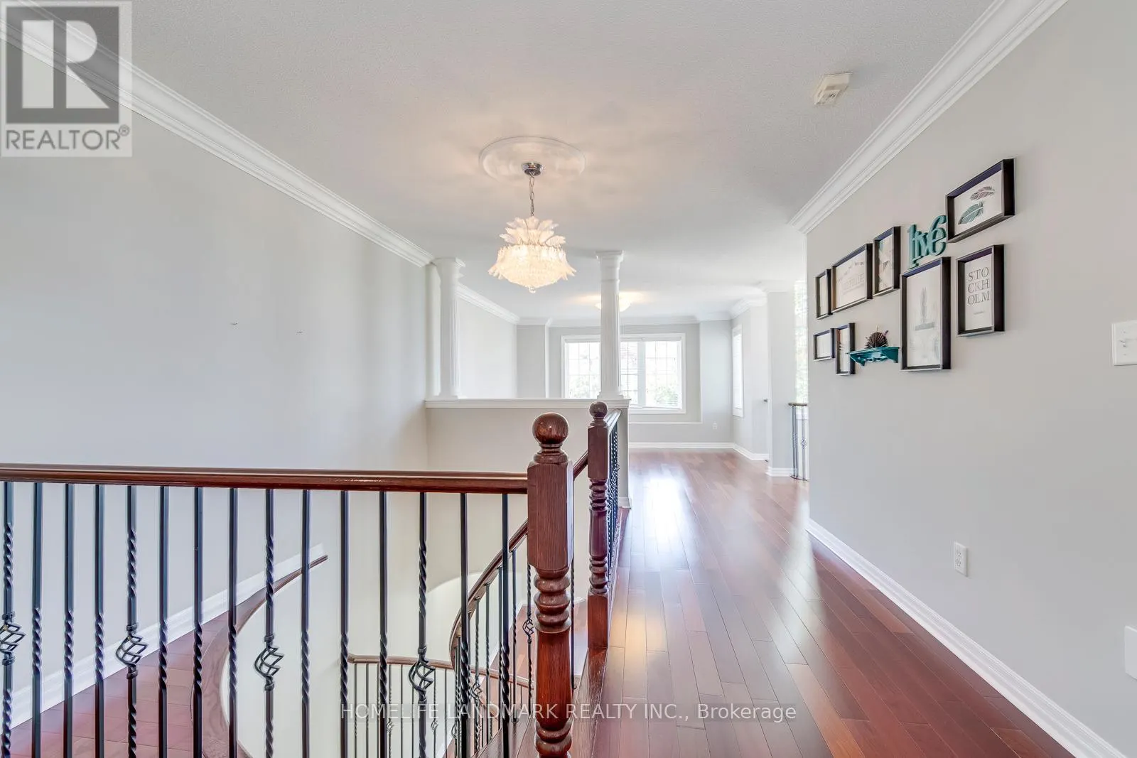 2196 HIGHCLIFFE WAY