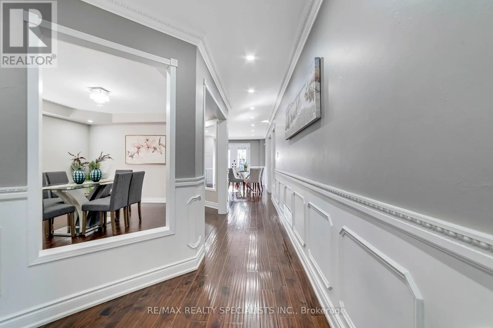 220 CRESTHAVEN ROAD