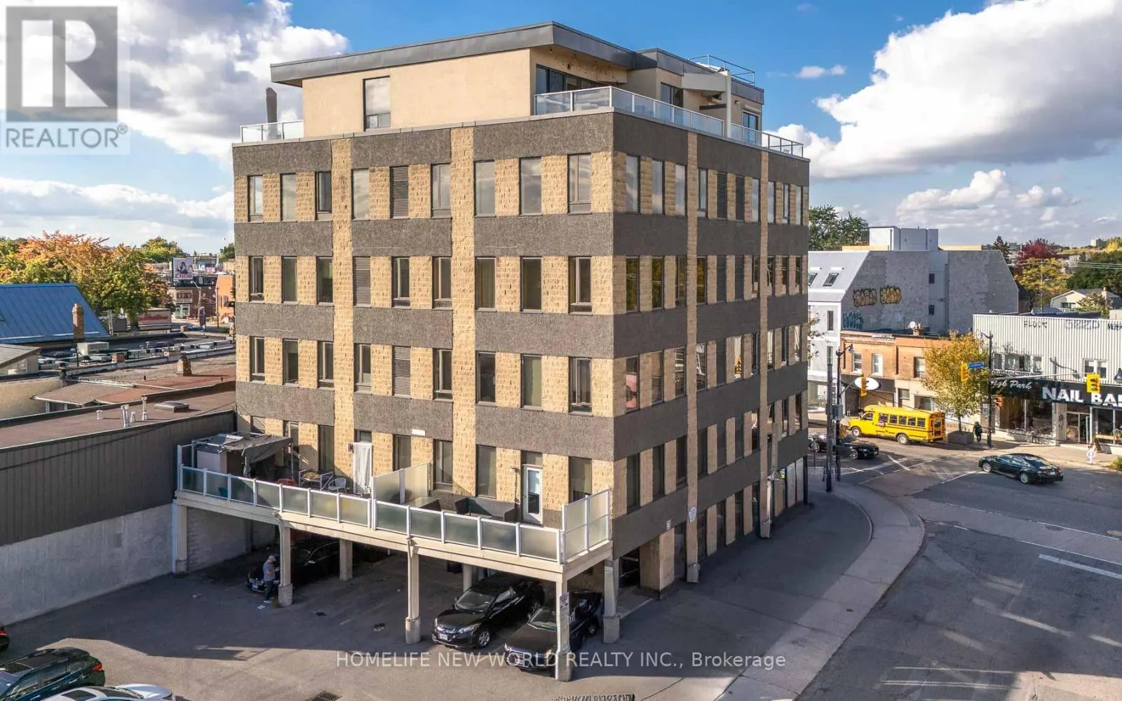 303 - 1 ST JOHNS ROAD