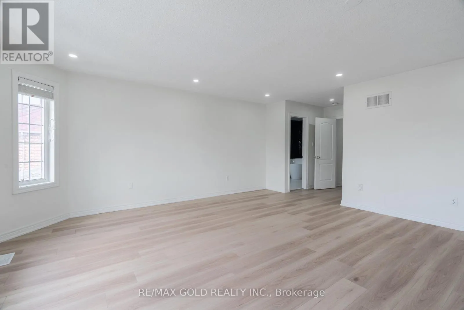 51 TIGERLILY PLACE