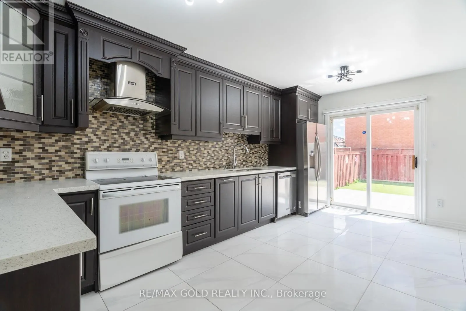 51 TIGERLILY PLACE