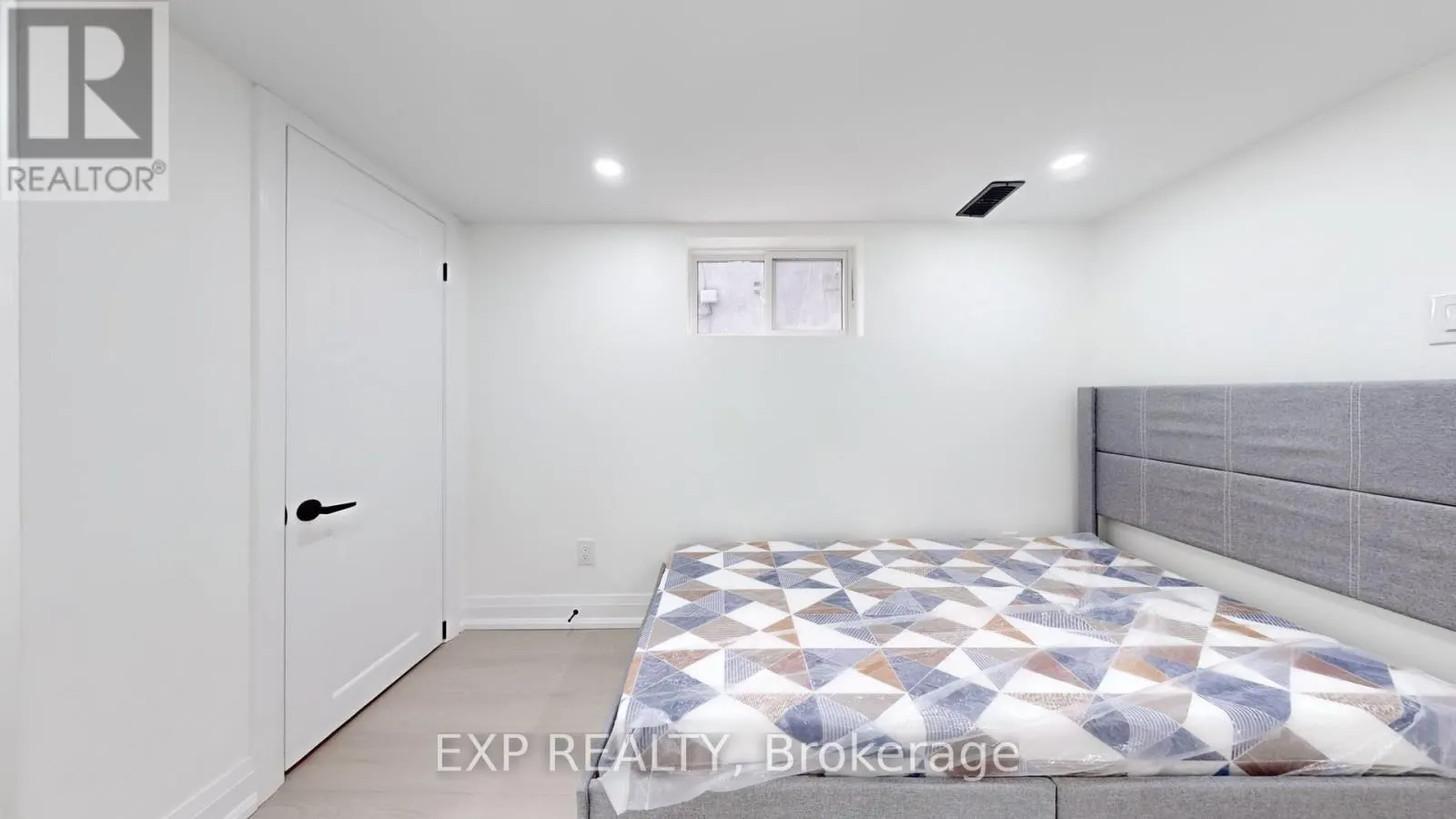 BASEMENT - 685 JANE STREET