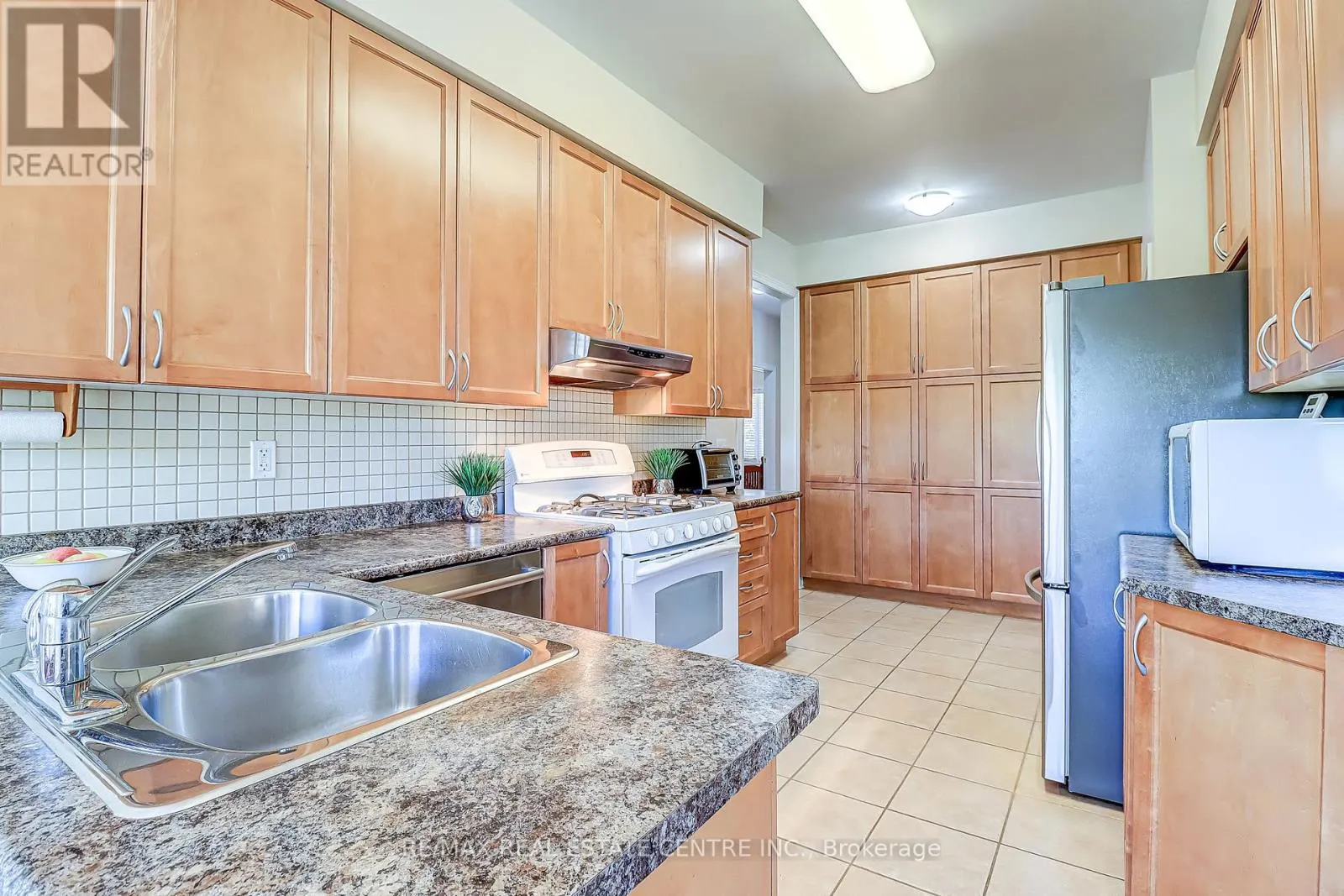 33 CALLIANDRA TRAIL
