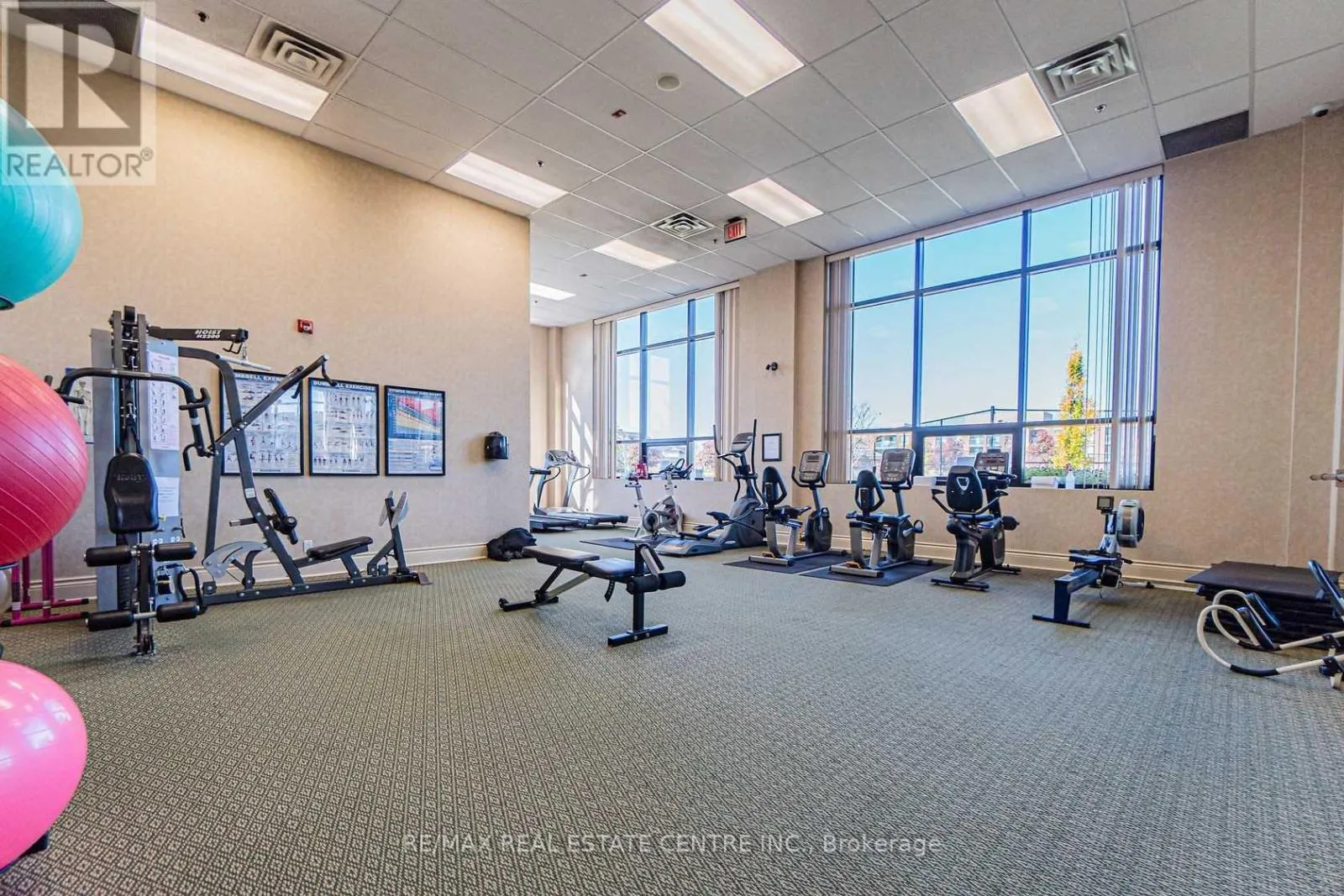 33 CALLIANDRA TRAIL