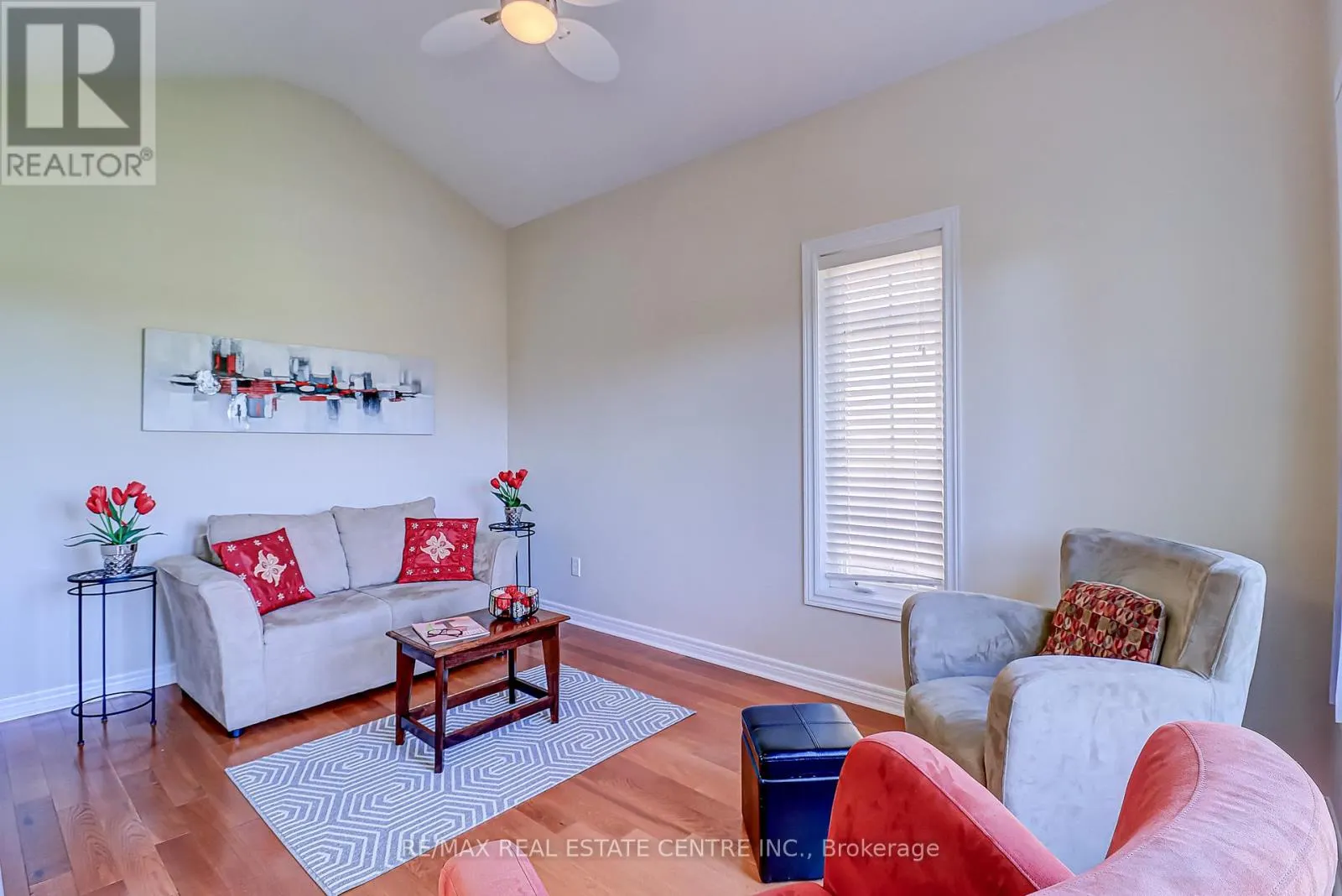 33 CALLIANDRA TRAIL