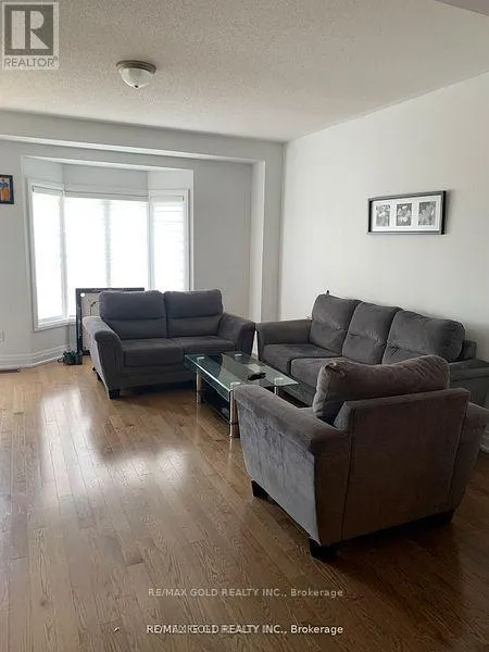 35 DALBEATTIE DRIVE