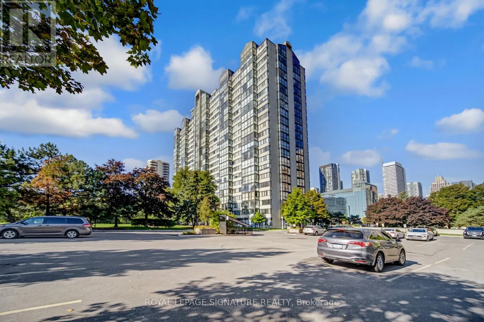 708 - 350 WEBB DRIVE