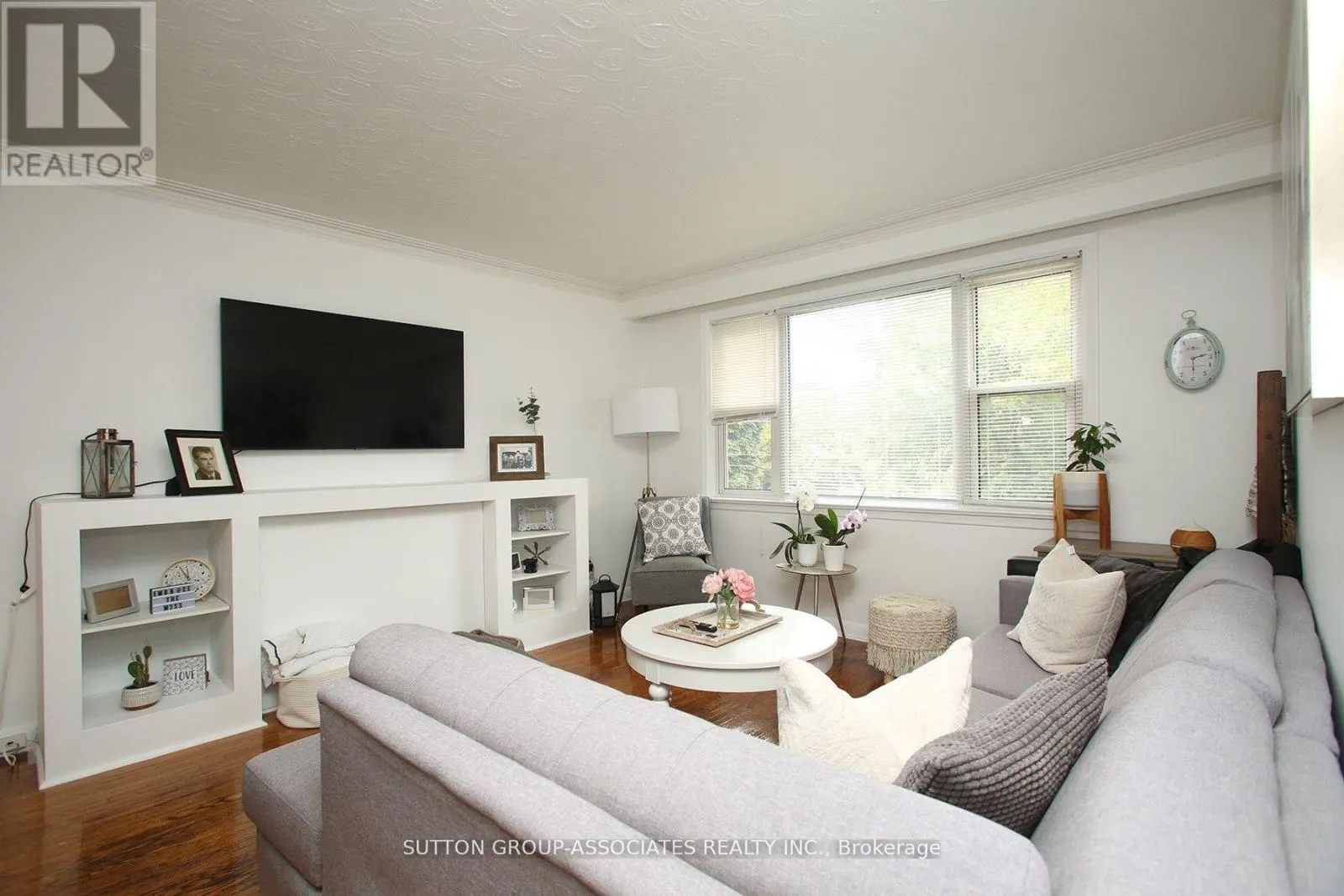 2ND FL. - 134 GRAND AVENUE
