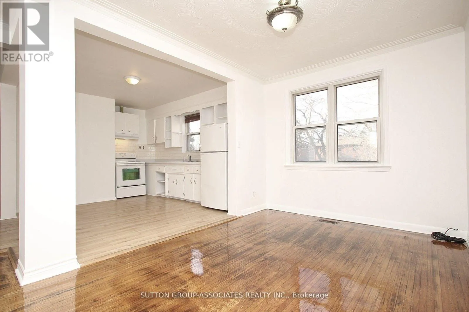2ND FL. - 134 GRAND AVENUE