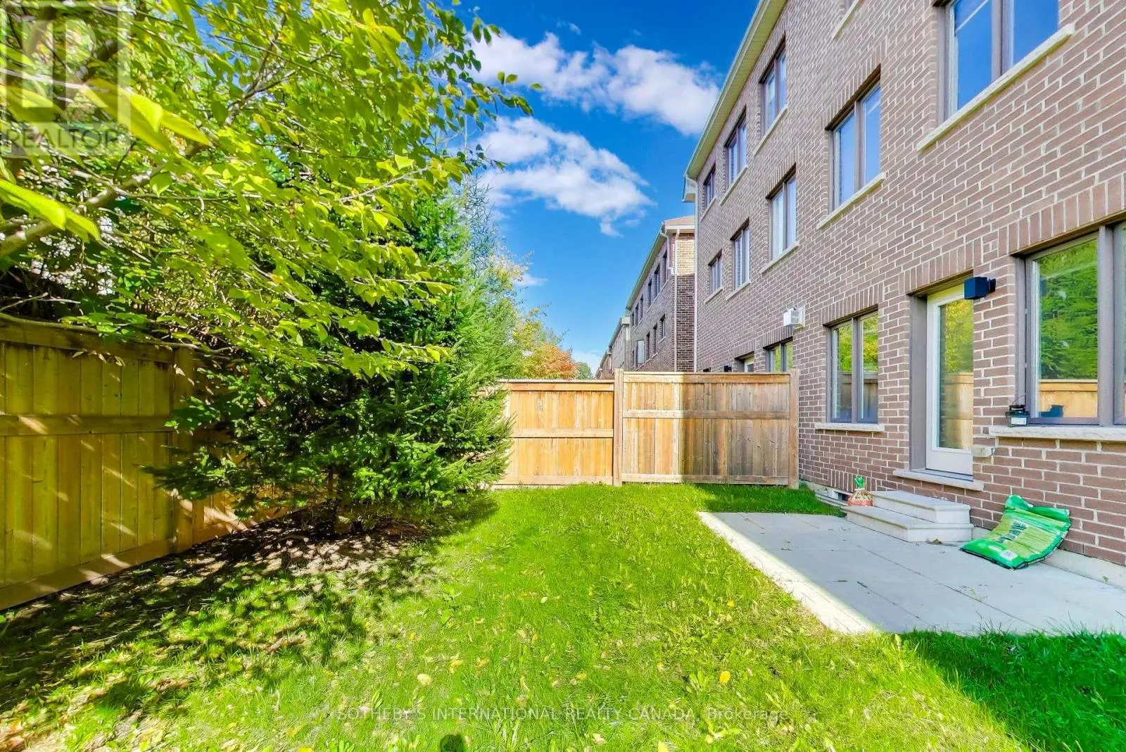 1161 CARNEGIE DRIVE