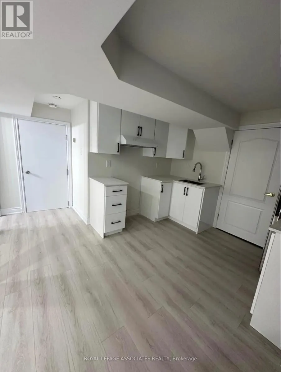BSMT - 17 LEEWARD DRIVE