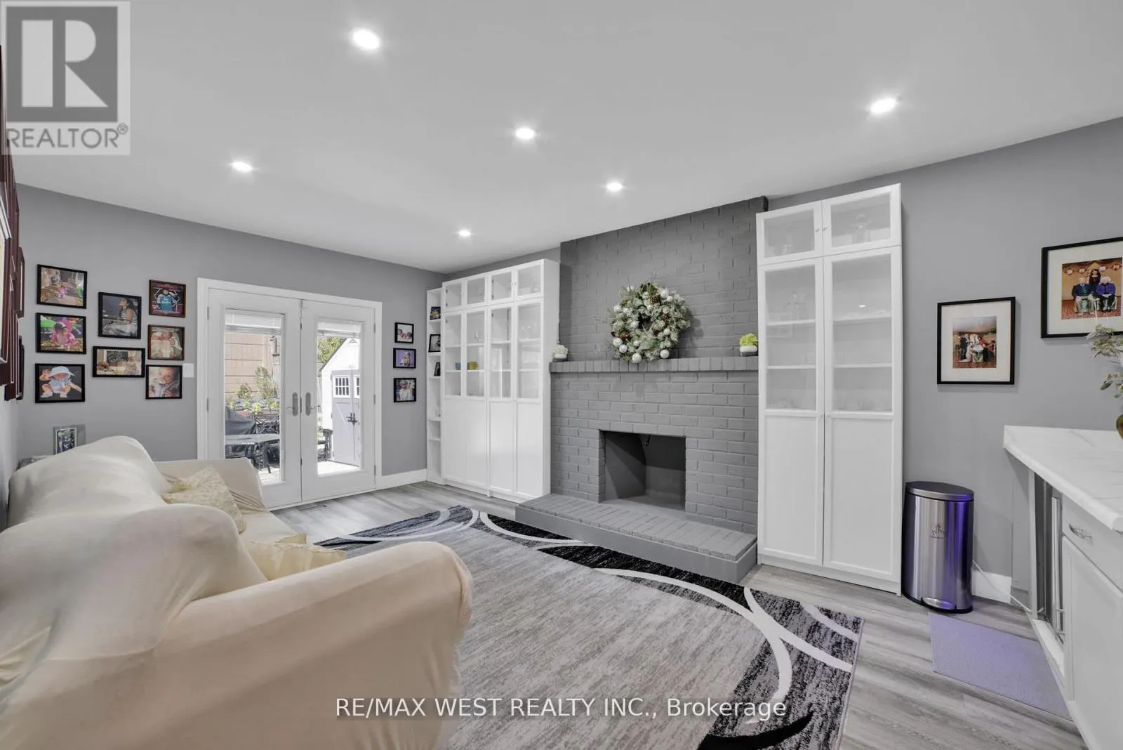 339 PARKLANE ROAD