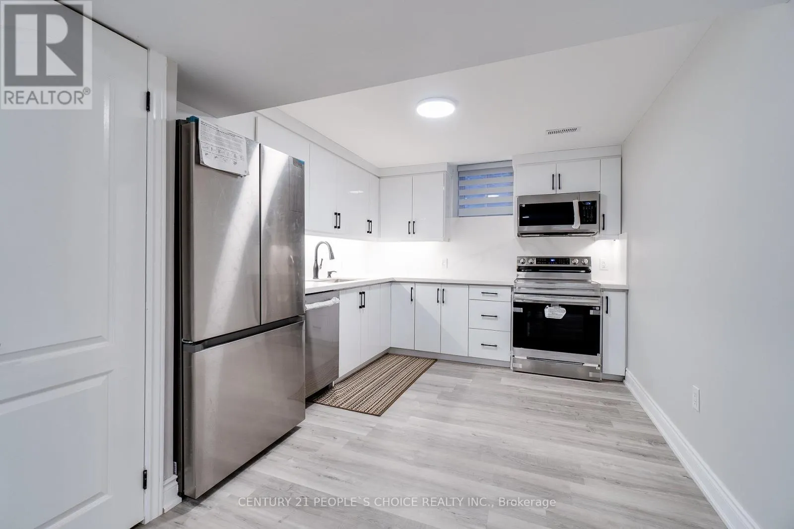 3841 PERIWINKLE CRESCENT