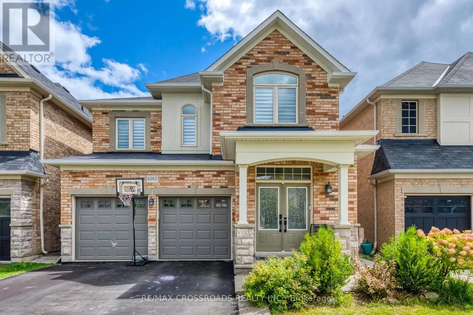 4262 VIVALDI ROAD