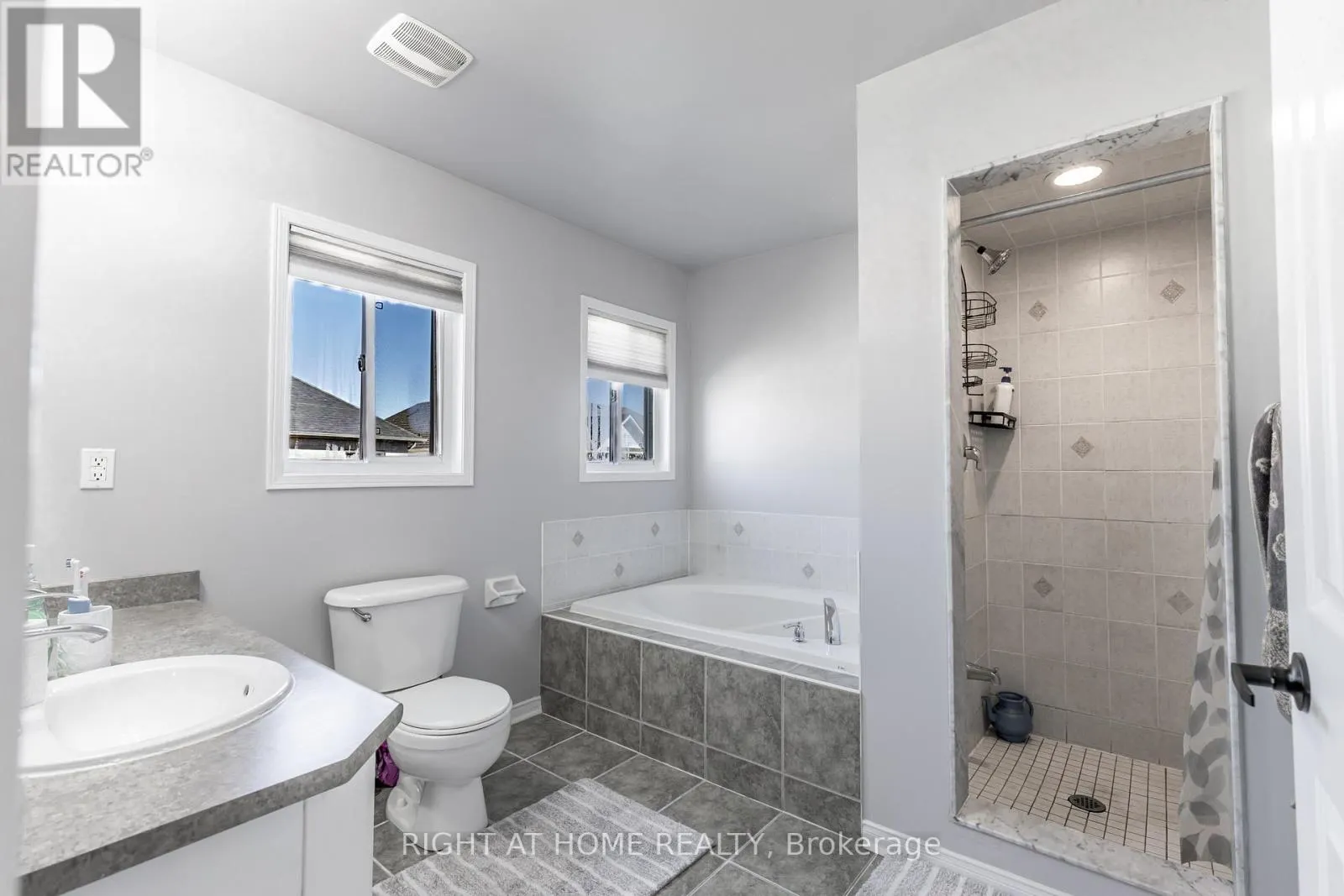 1107 BONIN CRESCENT