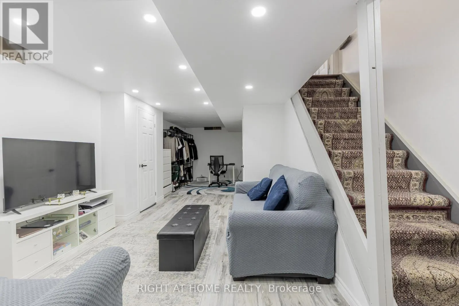 1107 BONIN CRESCENT