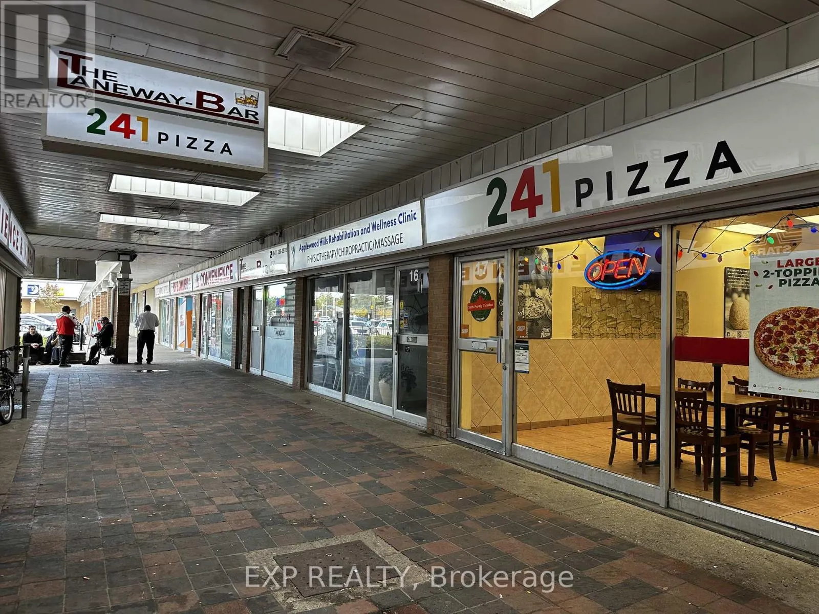 17 - 1125 BLOOR STREET